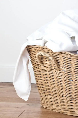 7 Tips efectivos para eliminar las manchas de leche tu ropa