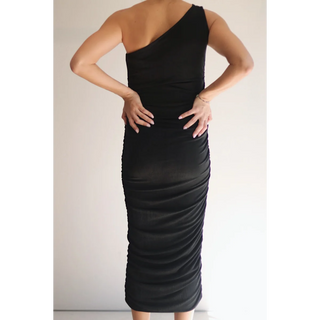 Le Asymmetrical Dress (Black) - lebump.mx