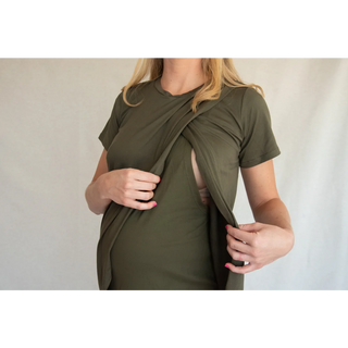 Le Breastfeed Tshirt (Olive) - lebump.mx