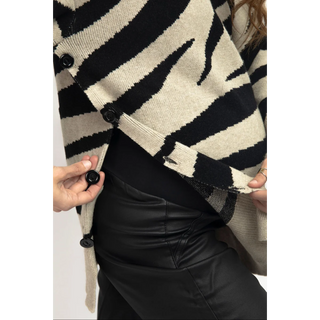 Le Zebra Pull - Unitalla / Black - lebump.mx